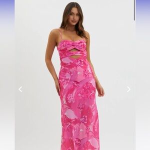 SELFIE LESLIE MELANIA CUT-OUT BODICE DRESS FLORAL PINK SIZE XL- WORN ONCE